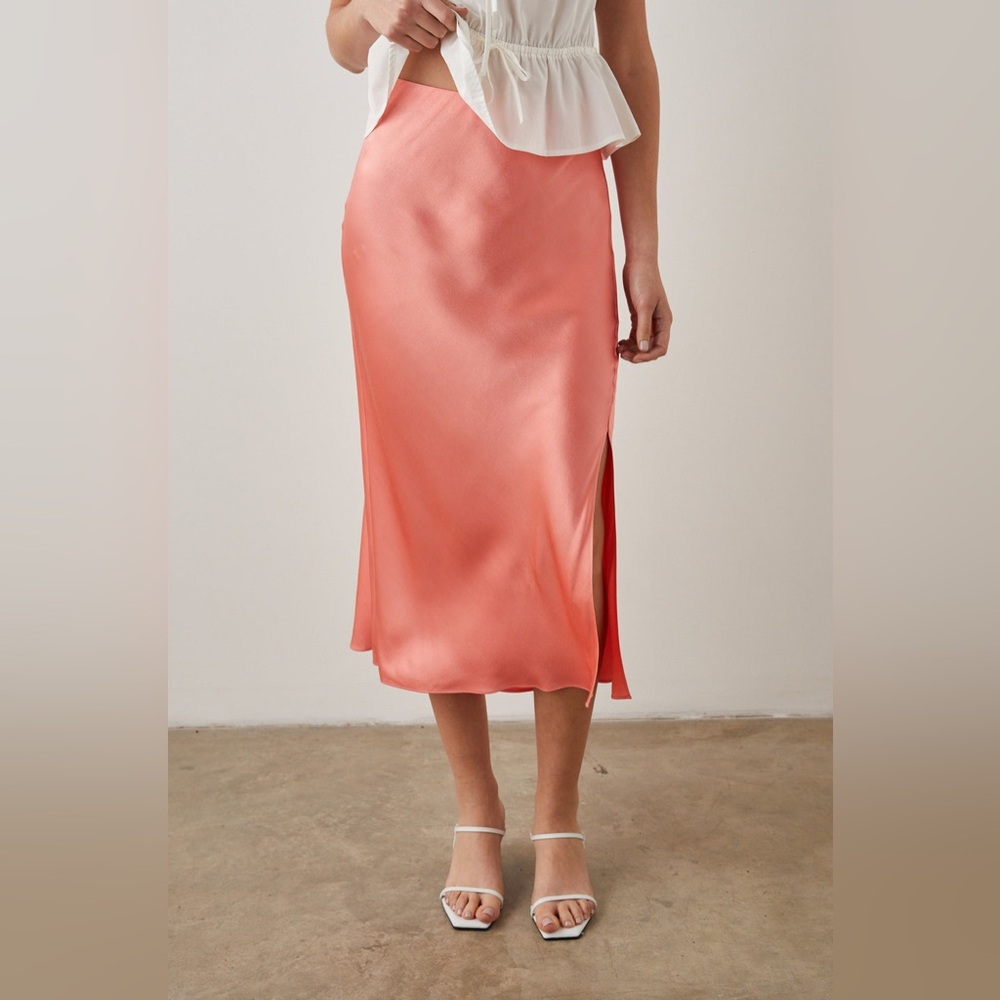 SOLD x NWT 🌸 Rails Coral Maya Skirt